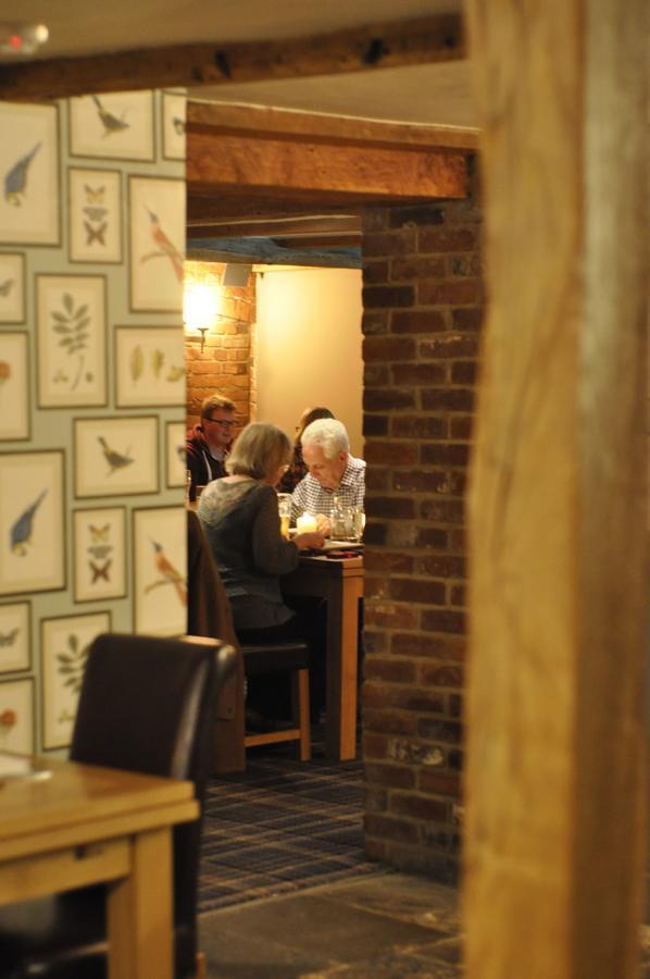 The Angel Inn วอร์มินสเตอร์ ภายนอก รูปภาพ