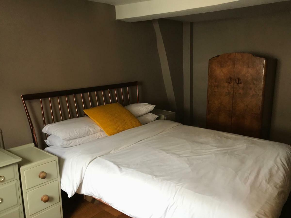 The Angel Inn วอร์มินสเตอร์ ภายนอก รูปภาพ